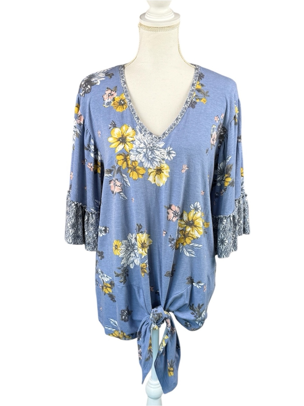 Signature Studio Periwinkle Blue Pheasant Boho Top V-neck Bell Sleeve Size XL
